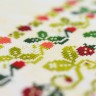Digital embroidery chart “Strawberry Summer”